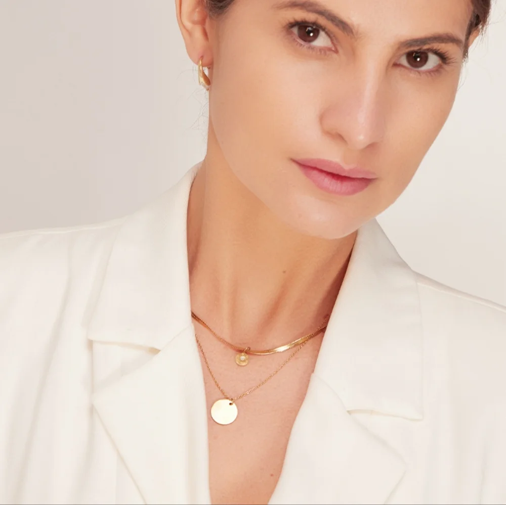 Trendy Two-layered Necklace - Picture 5 of 5
